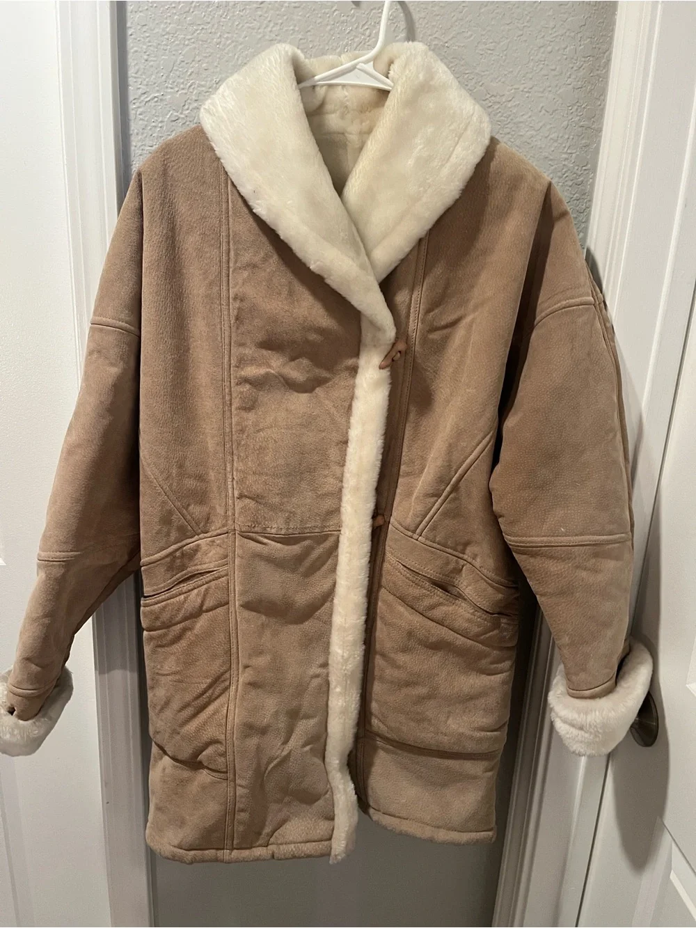 UNISEX Wilsons Leather Women's Tan Coat with Cream Faux-Shearling Trim